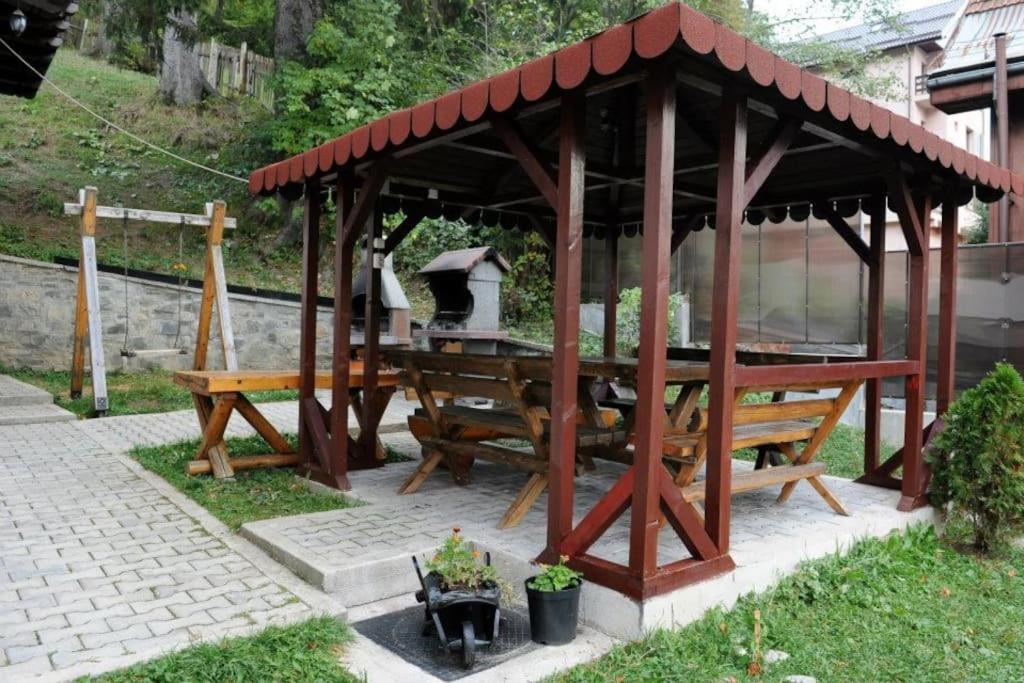 Vila Bradet Buşteni Extérieur photo